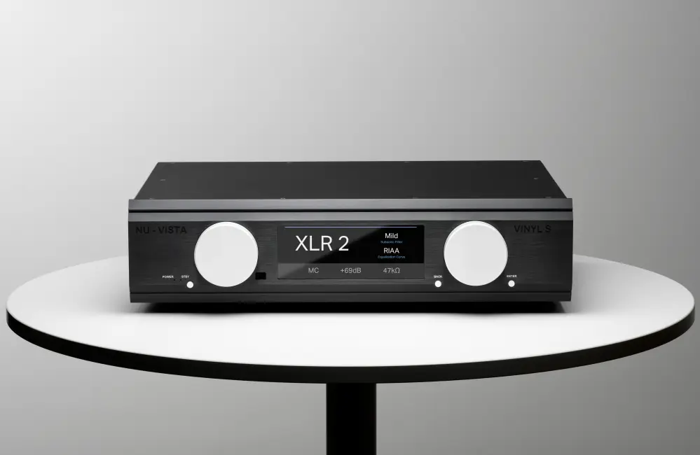 Highend_Music_Nu-Vista-black-front-1_2.webp